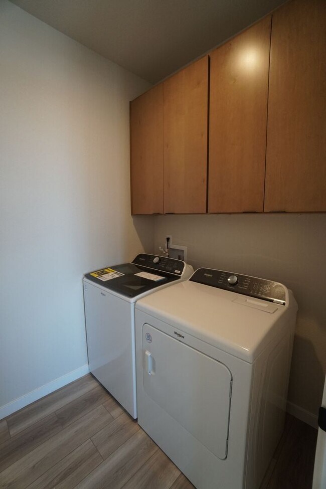 Building Photo - 3020 Virga Lp