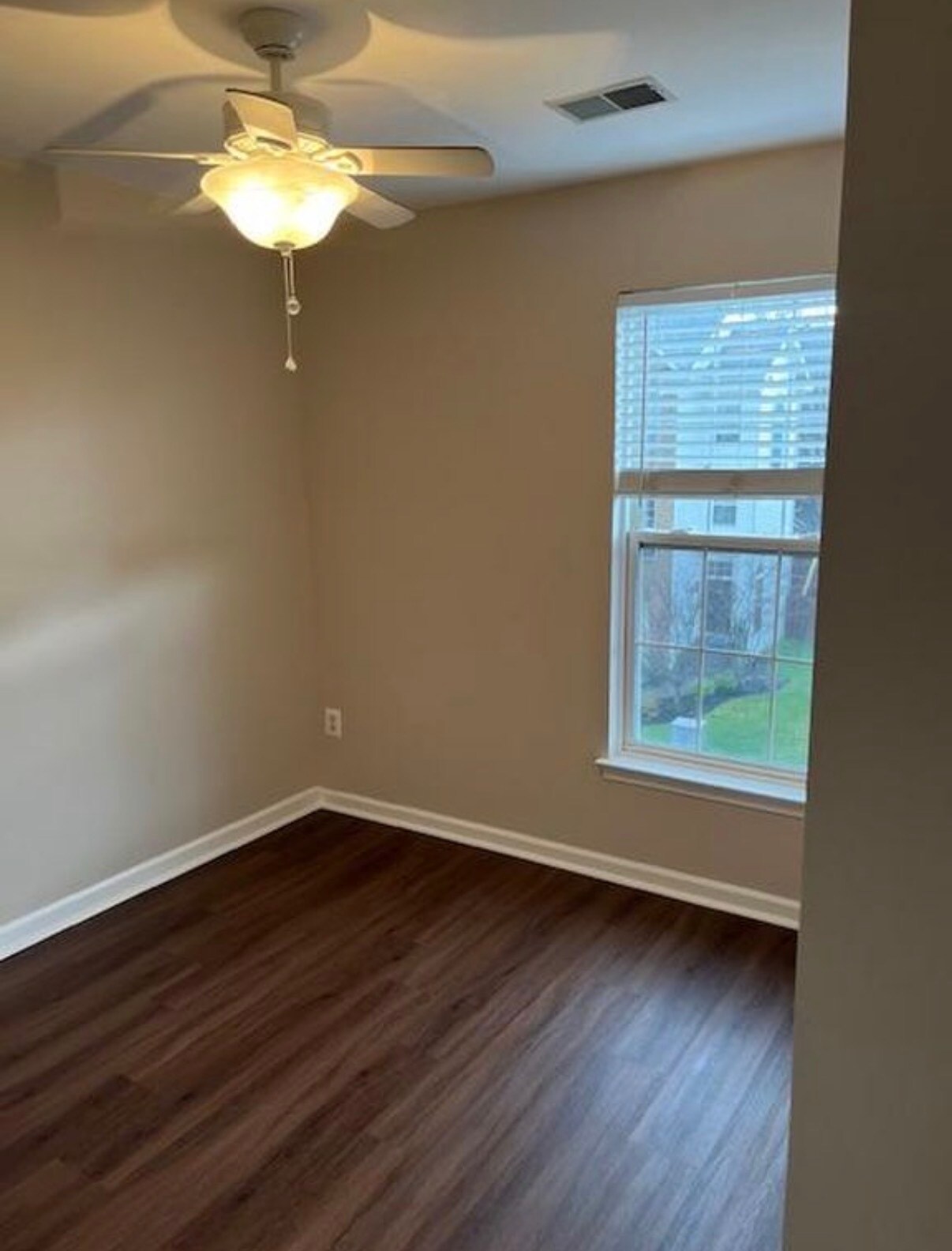 Building Photo - 46678 Cavendish Sq