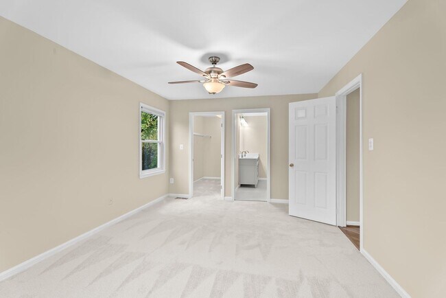 Building Photo - Move-In Ready Home in Prime Springfield Lo...