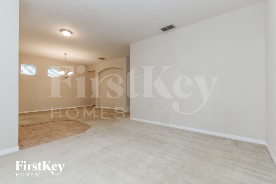 Building Photo - 5457 Gemgold Ct