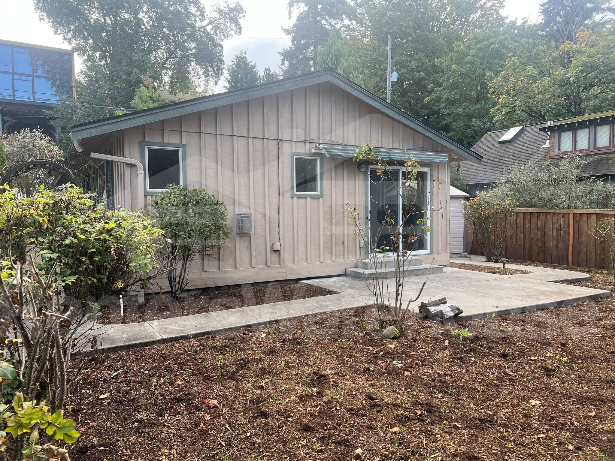 Building Photo - 4143 22nd Ave SW