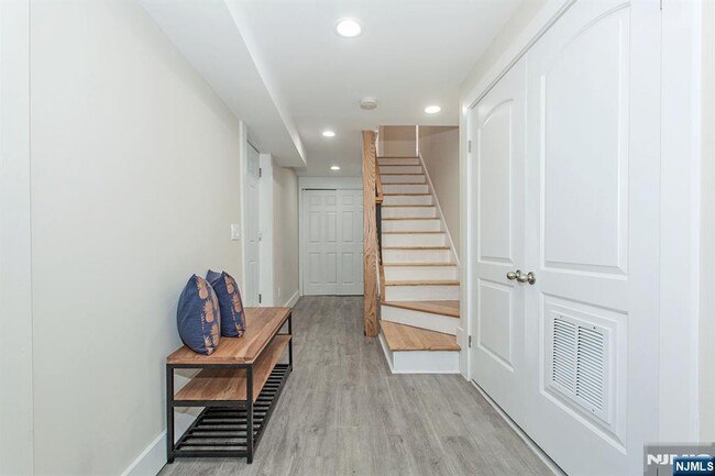 Building Photo - 2389 3rd St