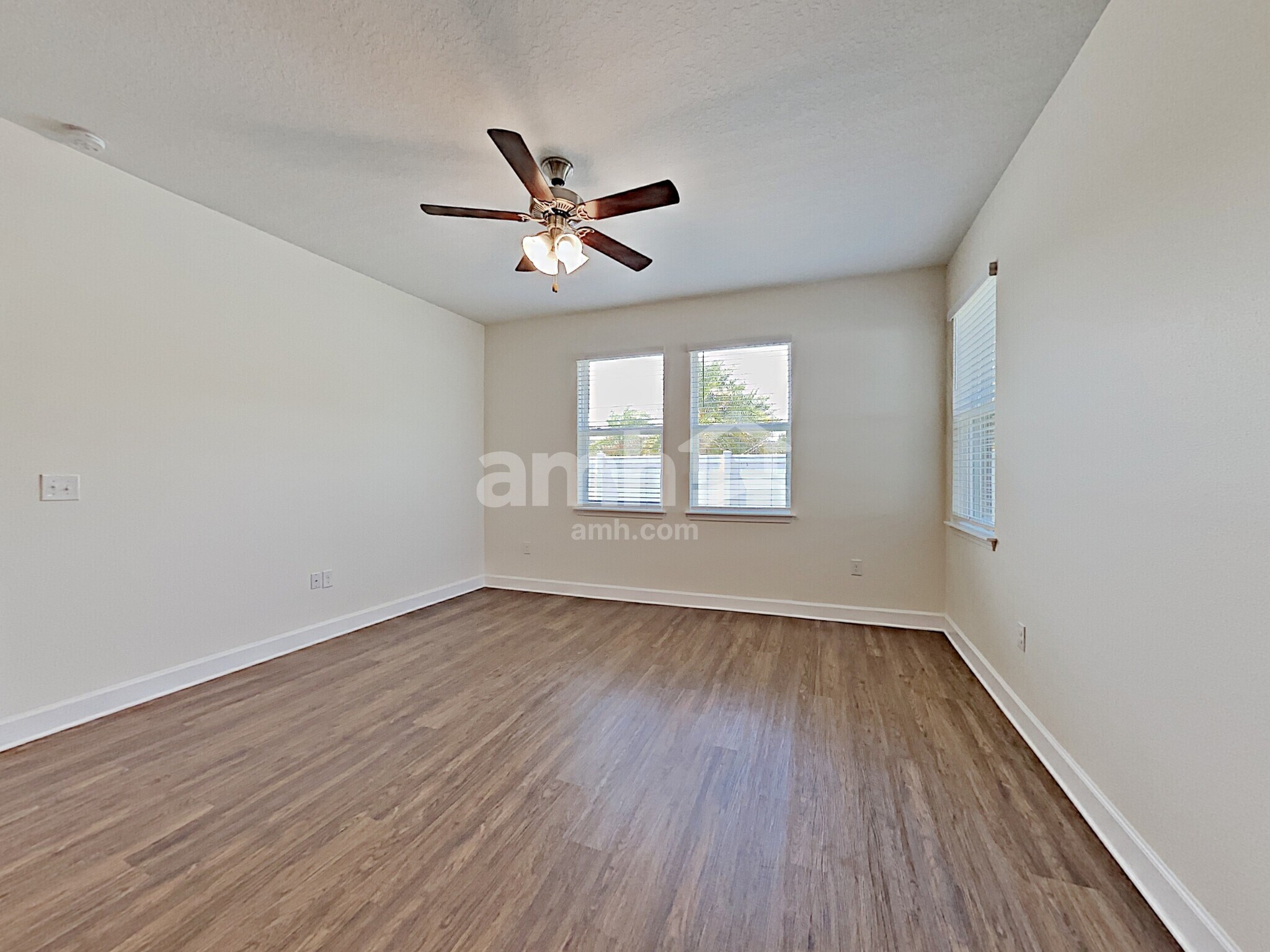 Building Photo - 309 Pine Terrace Dr