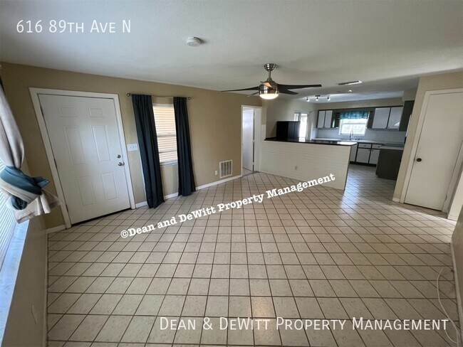 Building Photo - 616 89th Ave N