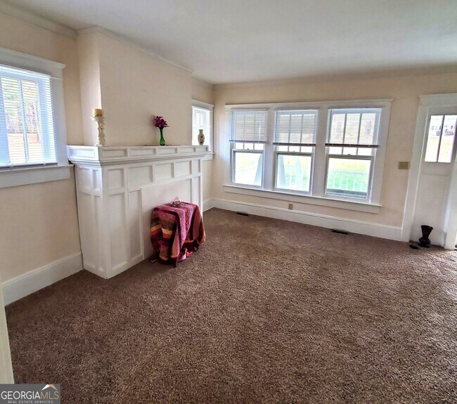 Building Photo - 7025 Rico Rd