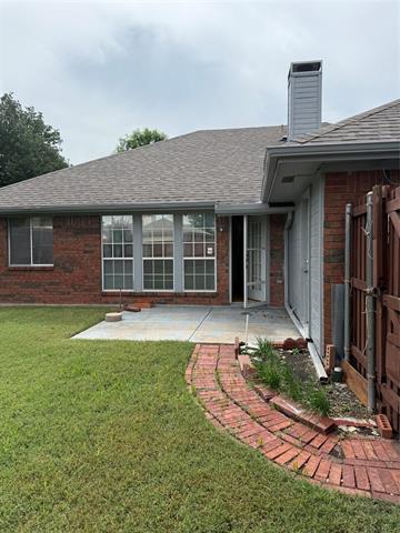 Building Photo - 4101 White Swan Dr