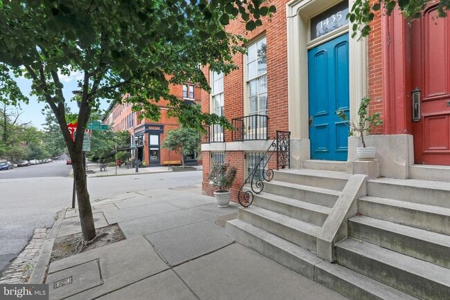 Building Photo - 1435 Bolton St