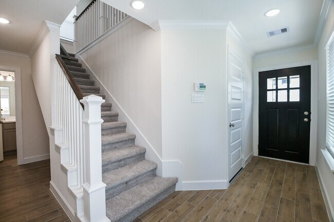 Building Photo - 11416 Lucky Fls Dr