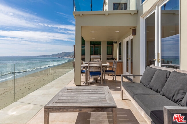 Building Photo - 24456 Malibu Rd