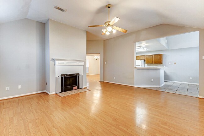 Building Photo - 23922 Spring Dane Dr