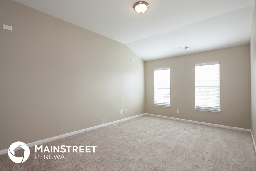 Building Photo - 10209 Fairbourne Ct