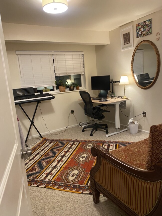2nd upstairs bedroom - 300 Southridge Pl