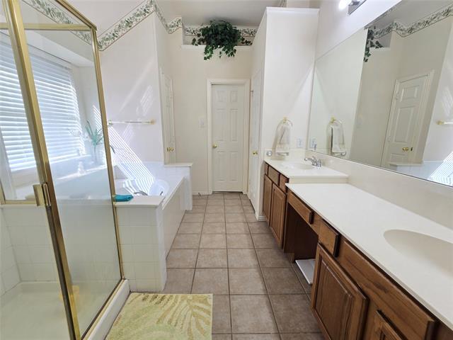 Building Photo - 5213 Meadowland Dr