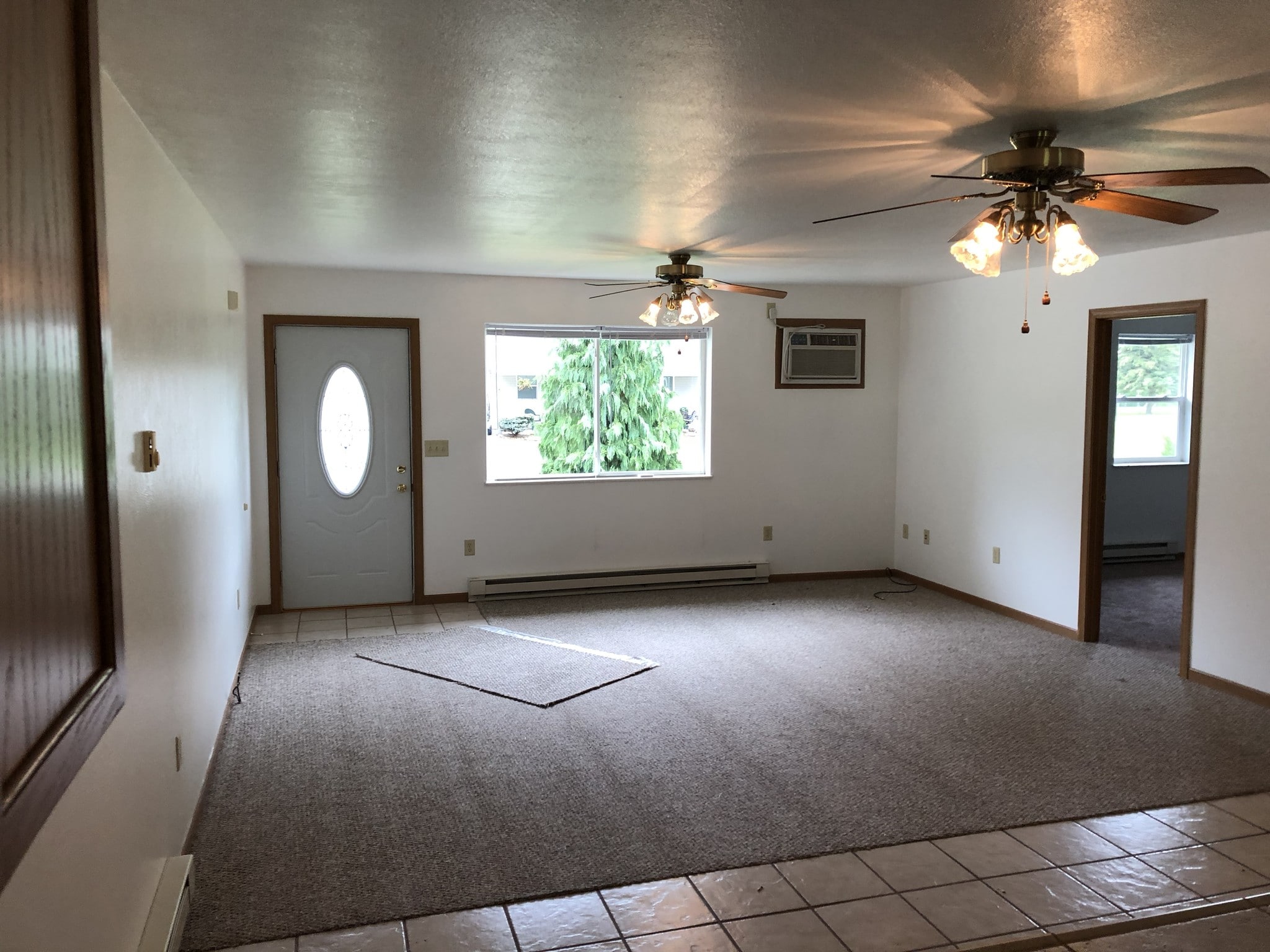 Building Photo - 429 N Park Ln