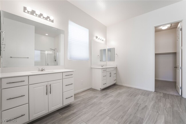 Building Photo - 9117 Sag Vly Ct