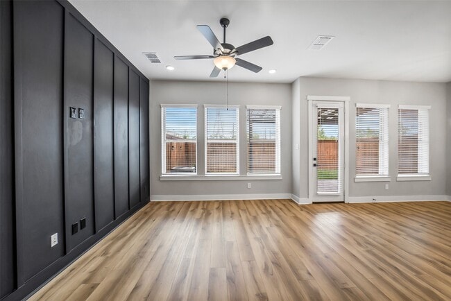 Building Photo - 10964 Swang Link Dr