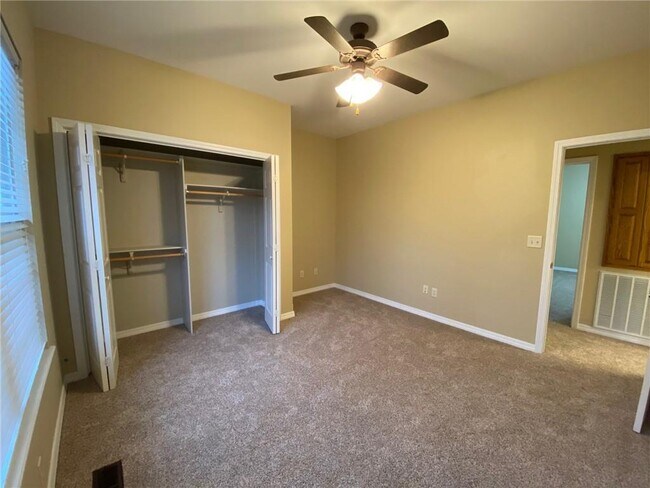 Building Photo - 23 Morvan Dr