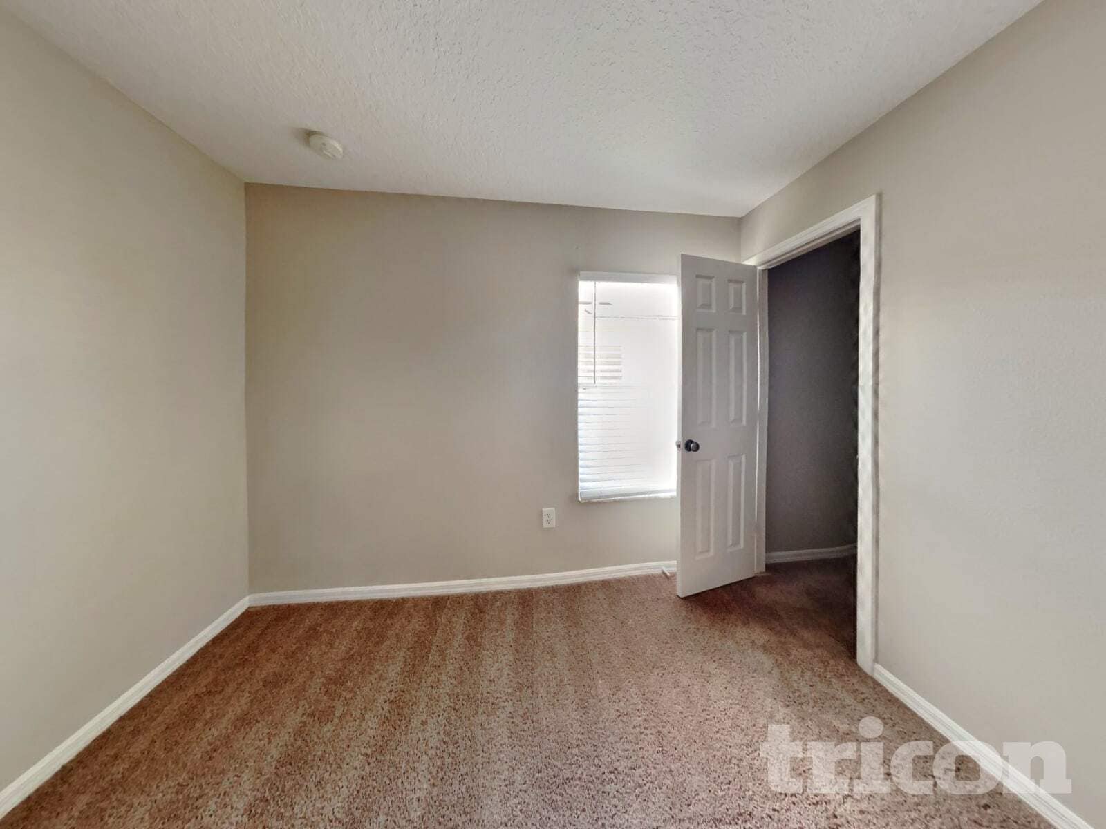 Building Photo - 4667 Caverns Dr