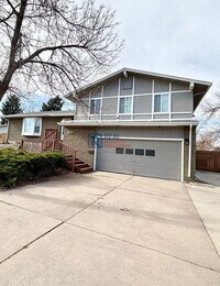 Building Photo - 7361 S Quince St