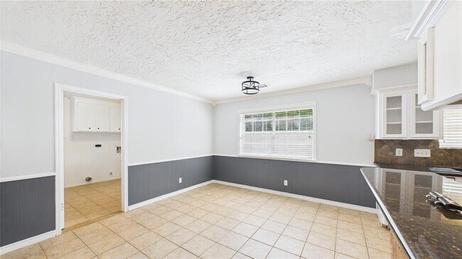 Building Photo - 1107 Verret Ln