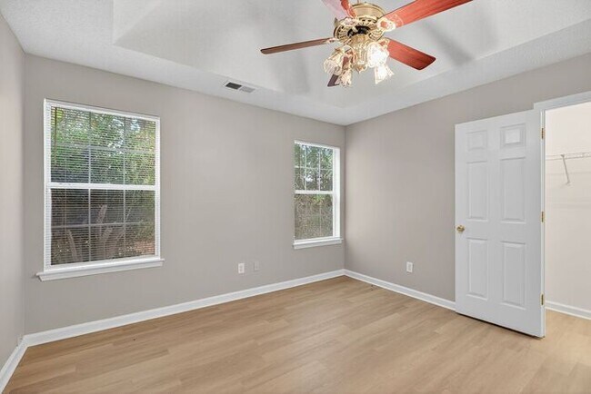 Building Photo - Cozy ranch in Douglasville