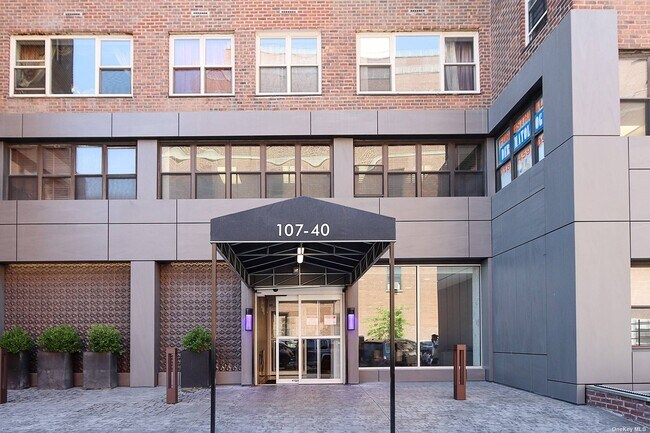 Primary Photo - 107-40 Queens Blvd