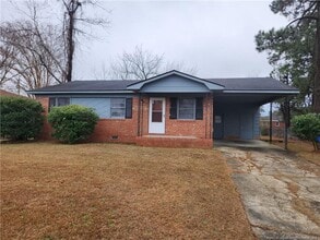 Building Photo - 318 Longhorn Dr