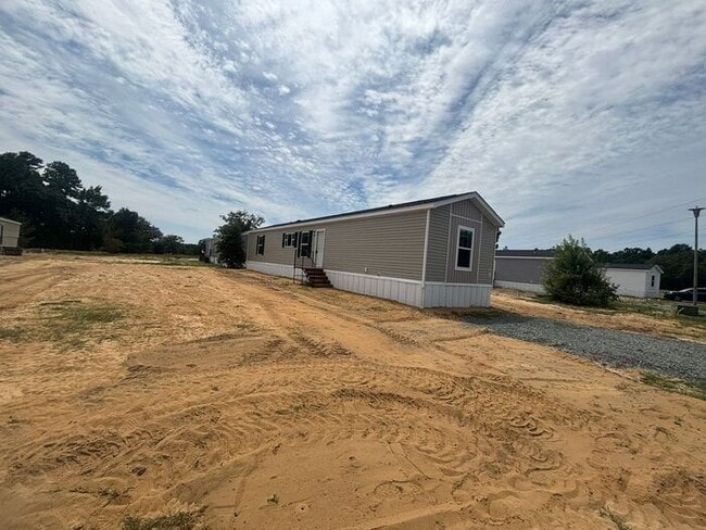 Primary Photo - 190 Rosewood Ave
