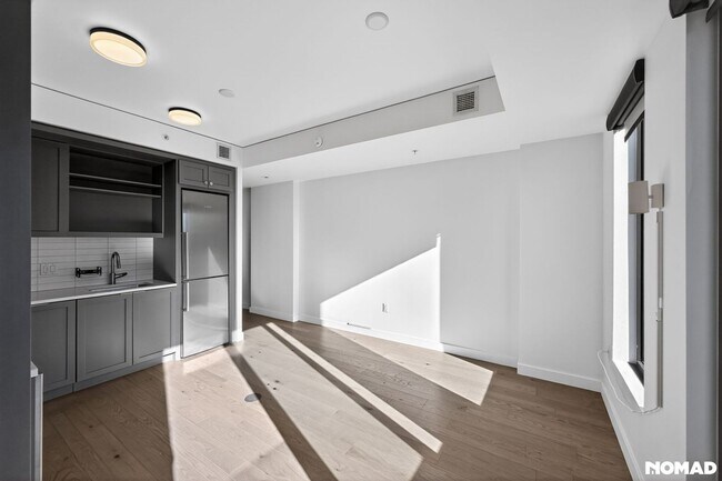 Building Photo - 1750 Wewatta St