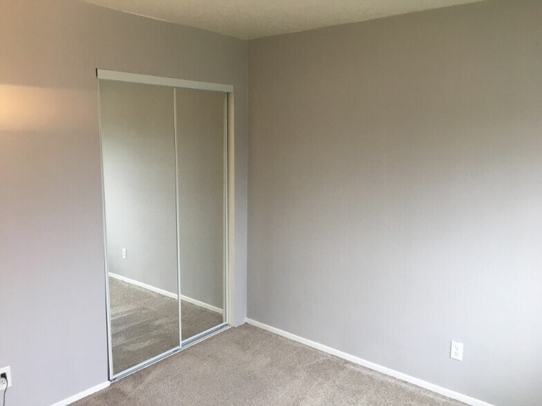 Building Photo - 776 Santa Alicia Dr