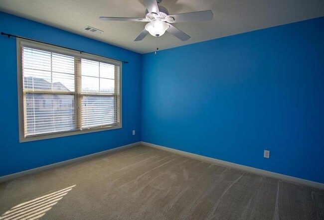 Building Photo - 1907 Westminster Dr