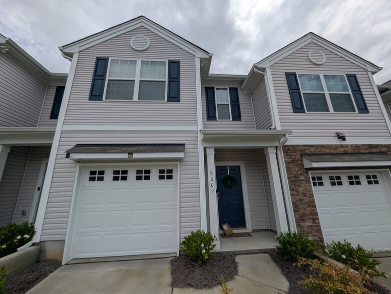 Building Photo - Room in Townhome on Murray Br Dr