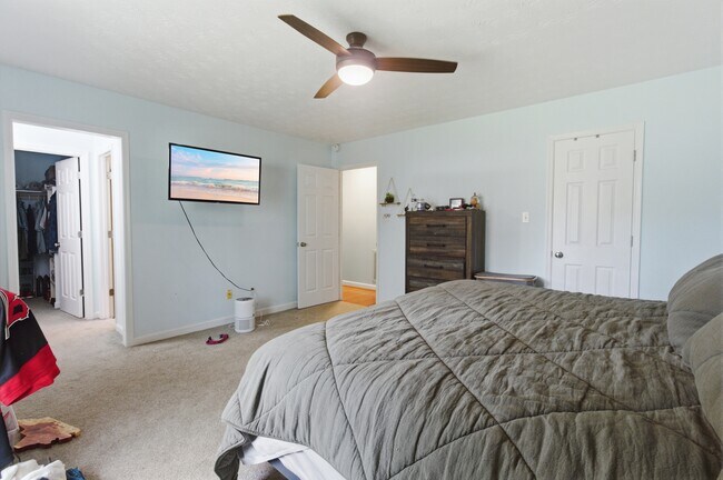 Building Photo - 601 Winged Foot Ct