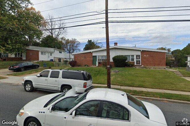 Building Photo - 4606 Old Court Rd
