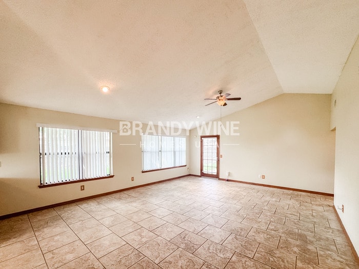 Building Photo - 7901 Collins Ridge Blvd