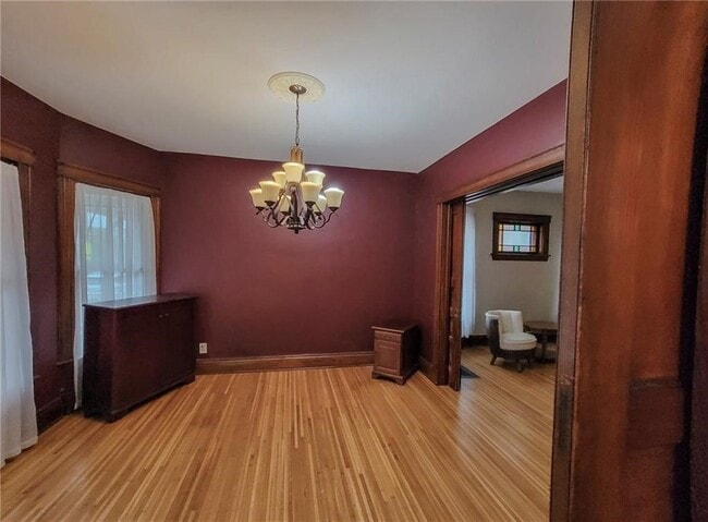 Building Photo - 44 Elmhurst St