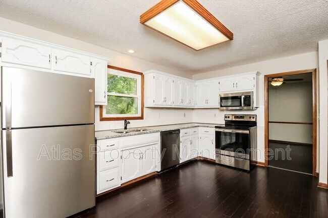 Building Photo - 1020 NW 63rd St