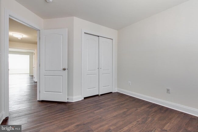 Building Photo - 7757 Crystal Brook Way