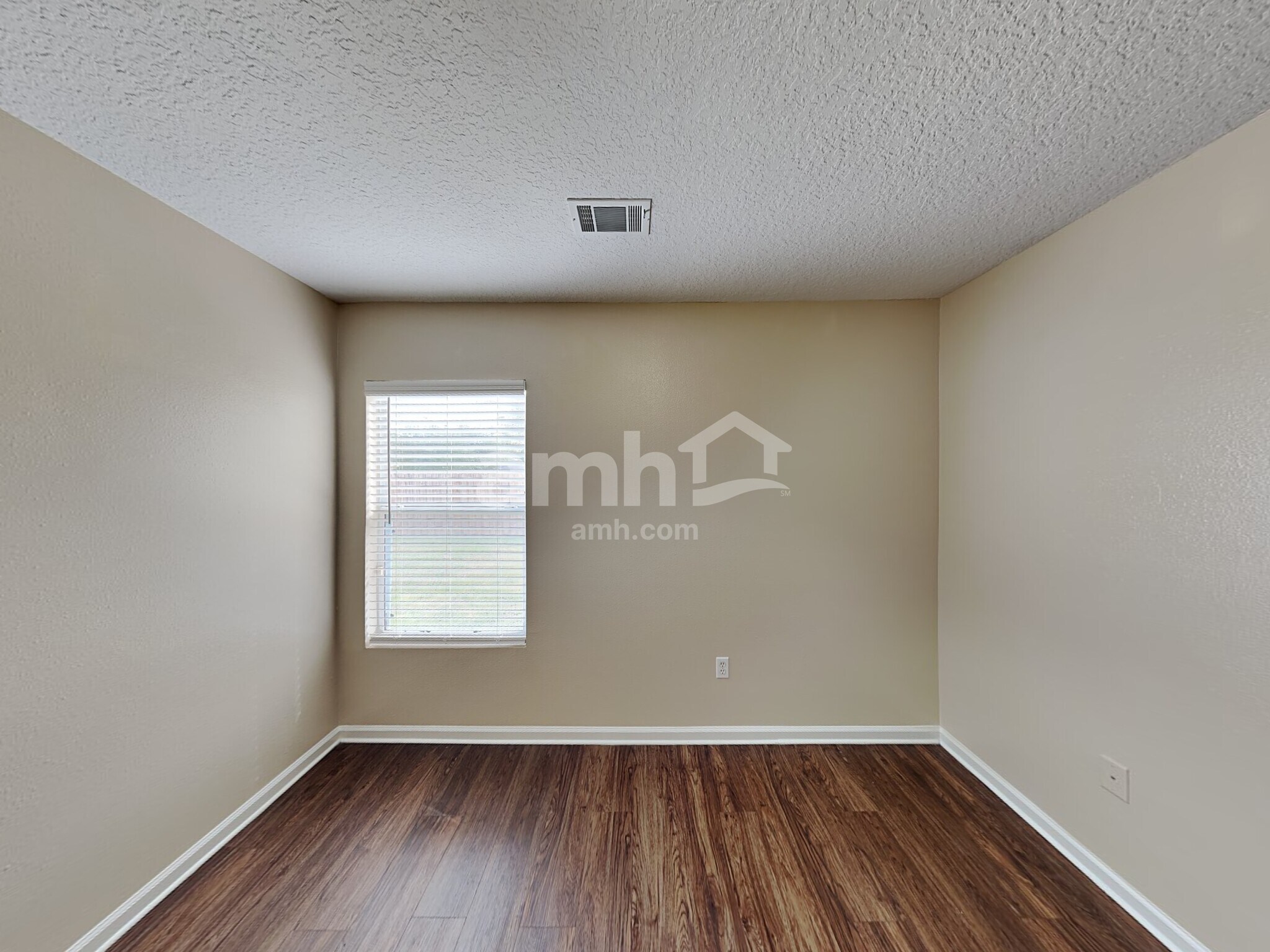 Building Photo - 6398 Rising Sun Dr