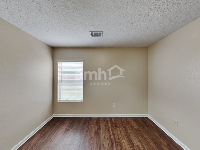 Building Photo - 6398 Rising Sun Dr