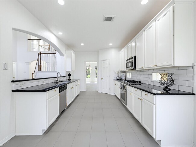 Building Photo - 1114 Jasons Bend Dr