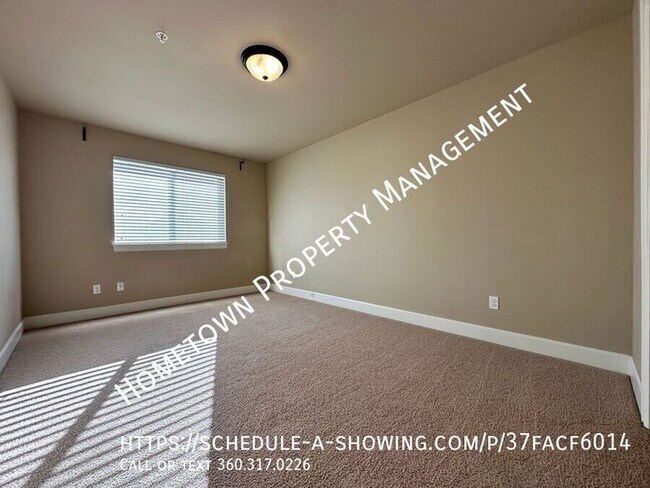 Building Photo - 4325 Oso Berry St NW