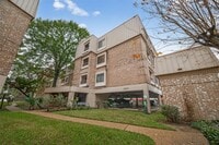 Building Photo - 2211 S Braeswood Blvd