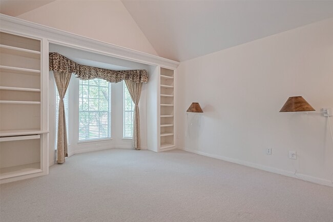 Building Photo - 36 Watermill Pl