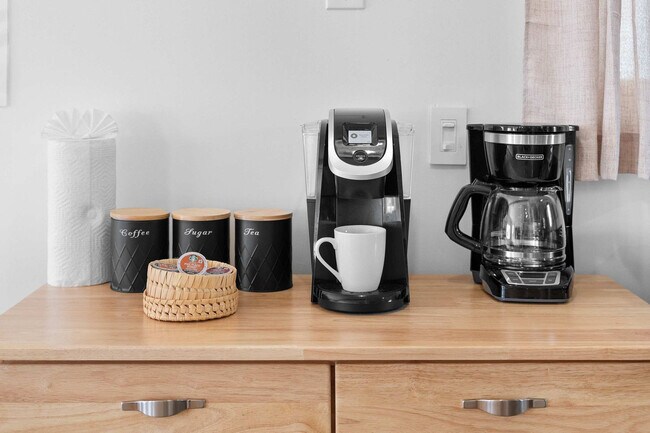 Building Photo - 108 Zamora St