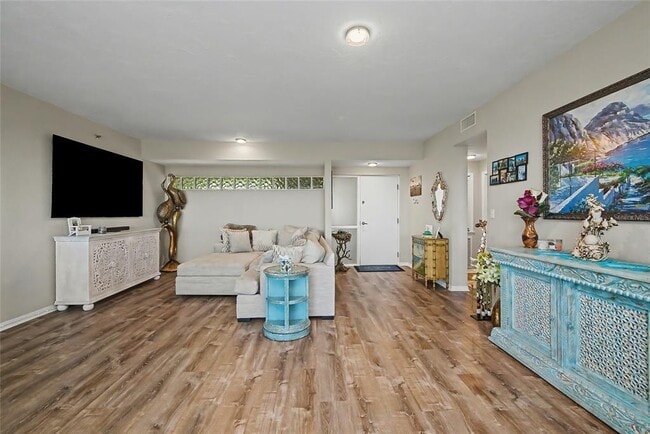 Building Photo - 5408 Eagles Point Cir