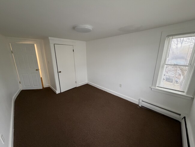 Building Photo - 149 Adams St