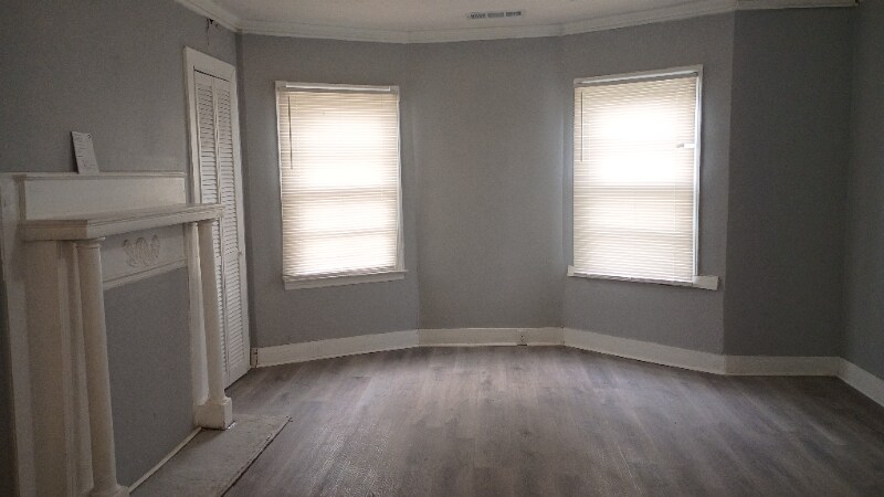 Building Photo - 3710 Napier Ave