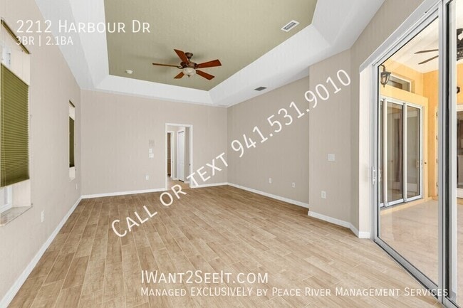 Building Photo - 2212 Harbour Dr