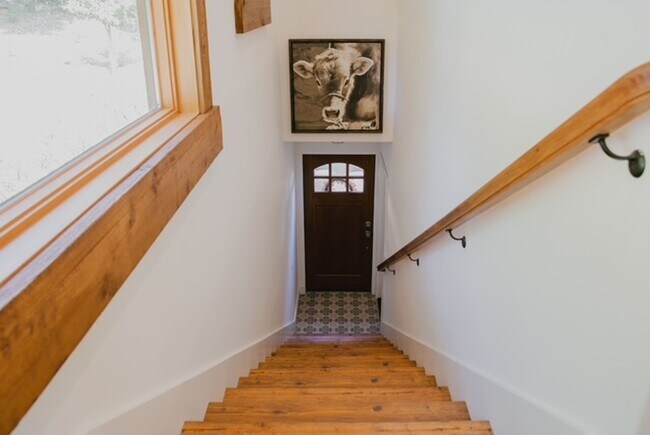 Building Photo - The Blue Pig Loft